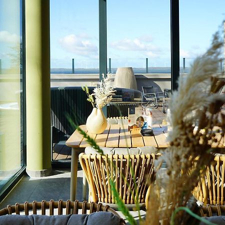 2 Bedroom Beach Front Home In Lembruch-Duemmer See エクステリア 写真