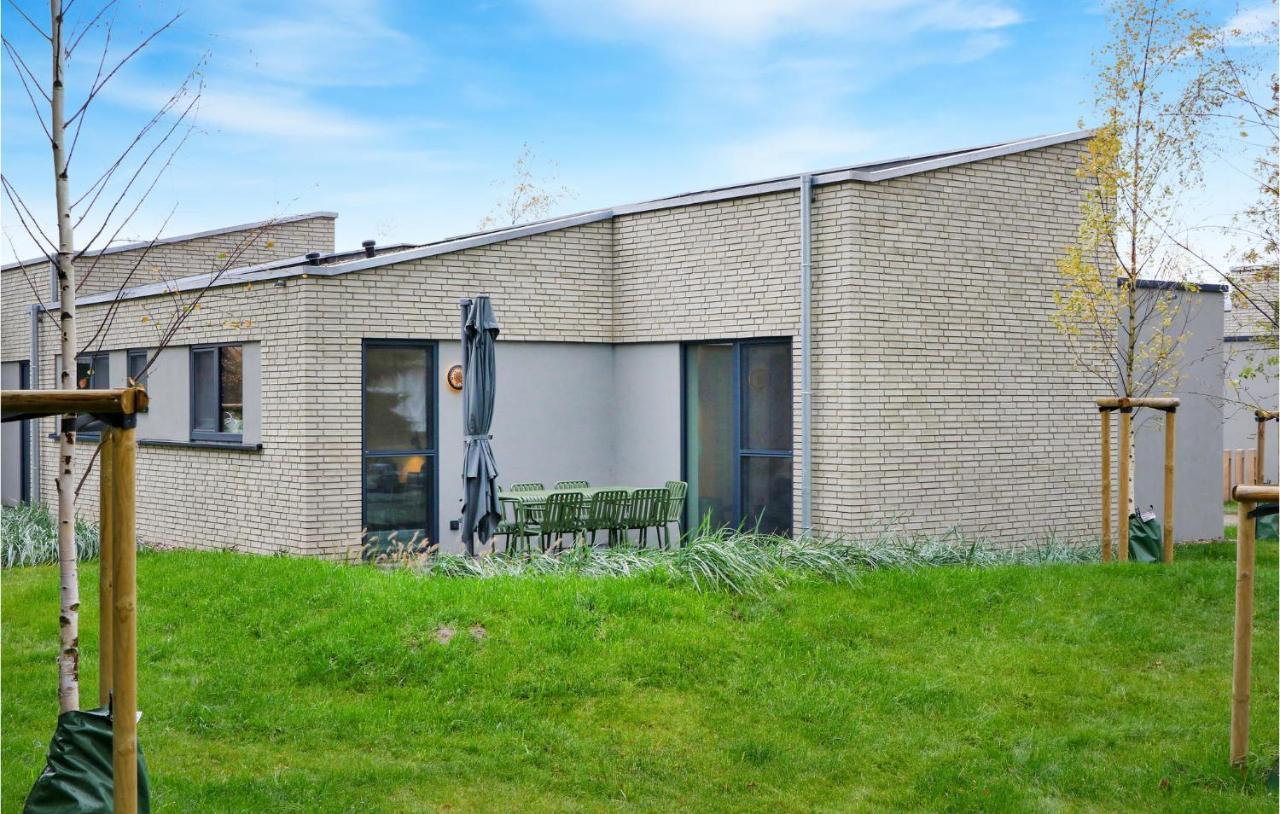 2 Bedroom Beach Front Home In Lembruch-Duemmer See エクステリア 写真