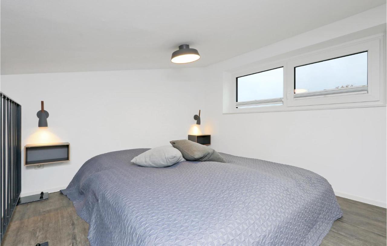 2 Bedroom Beach Front Home In Lembruch-Duemmer See エクステリア 写真